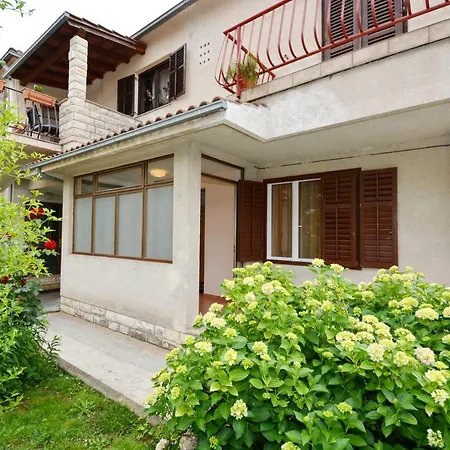 Nardela Apartment *