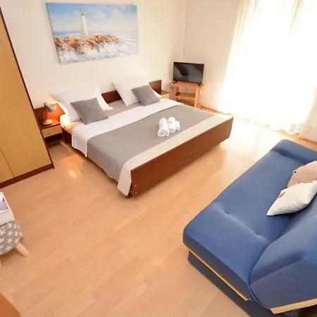 Apartment Nardela *