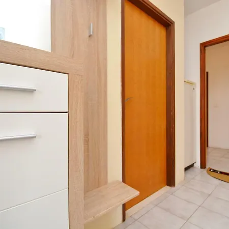 Nardela Apartment *