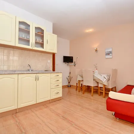 Apartment Nardela *