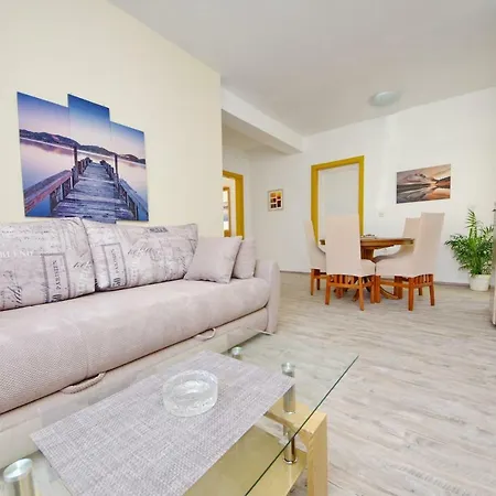 Apartment Nardela Biograd Na Moru