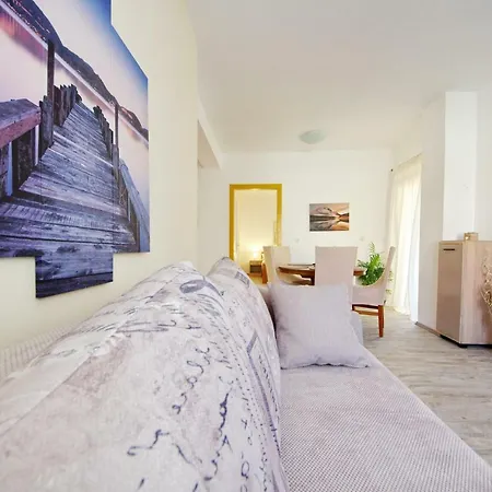 Apartment Nardela Biograd Na Moru